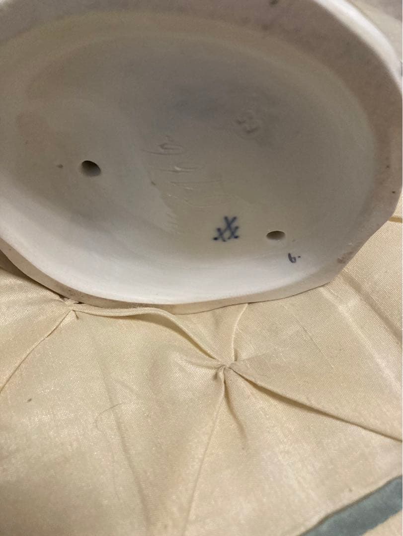 マイセン 古マイセン 靴を作る天使人形 - メルカリ