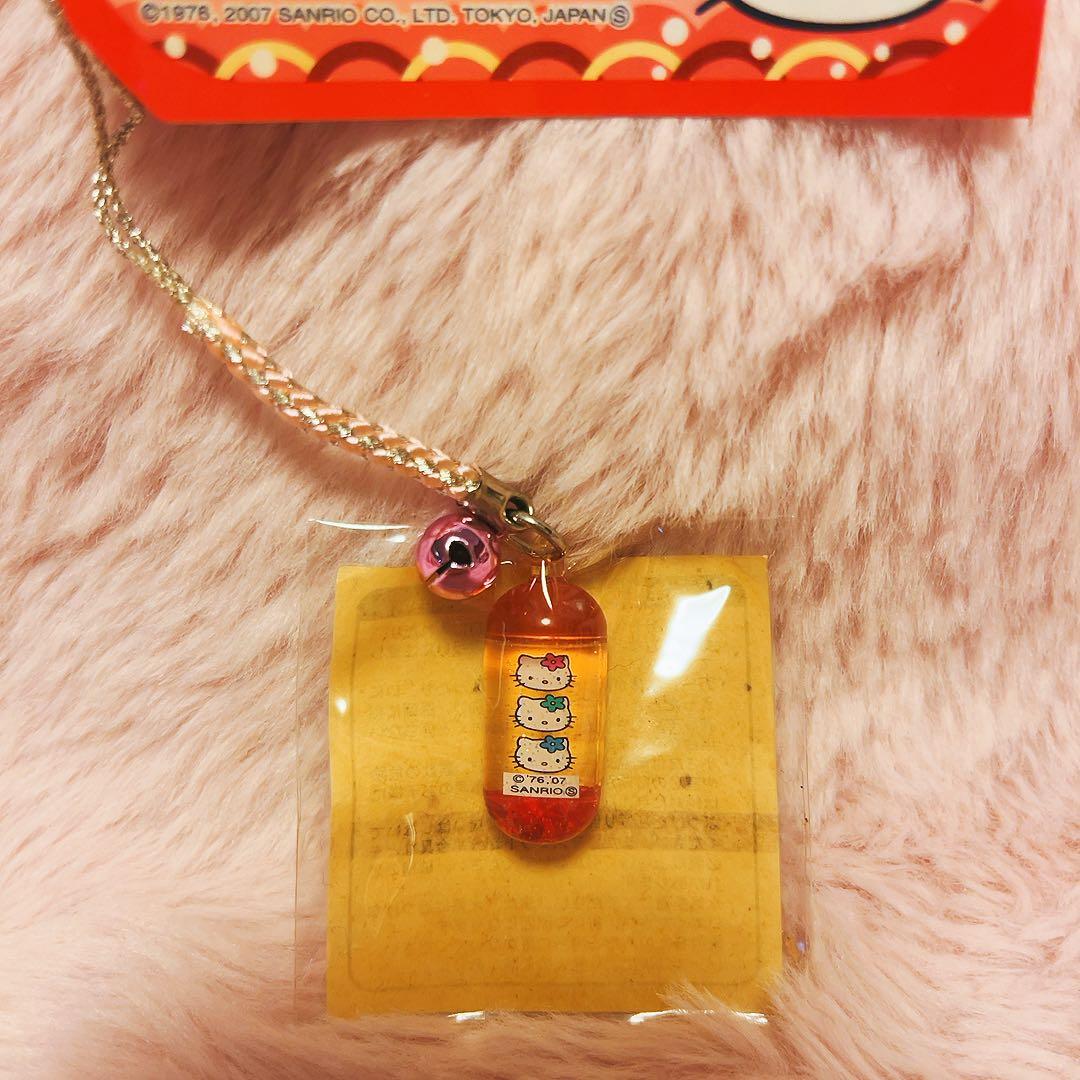 希少レア　ハローキティ　根付け　カプセルリキッド　2007 サンリオ　平成レトロ