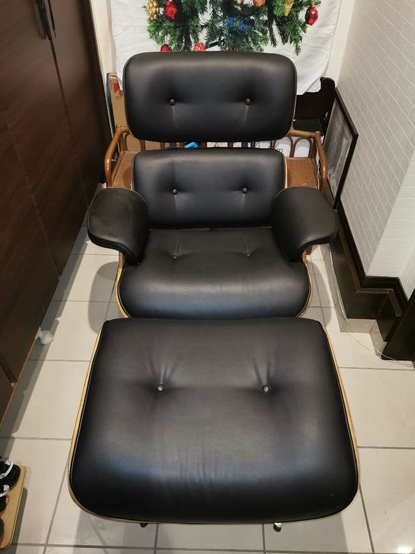 引取のみ　EAMES イームズ レプリカ　ラウンジチェア・オットマンセット