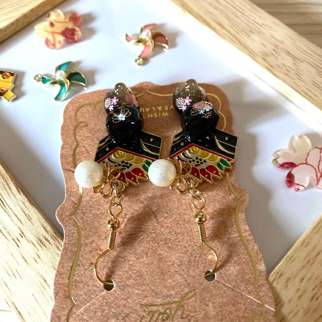 ★豪華なお重とパールが素敵なお正月猫ちゃんピアス★