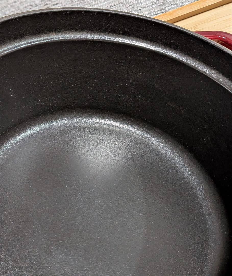 STAUB ストウブ ラ ココット 20cm チェリー　フランス製