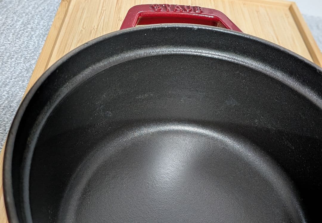 STAUB ストウブ ラ ココット 20cm チェリー　フランス製