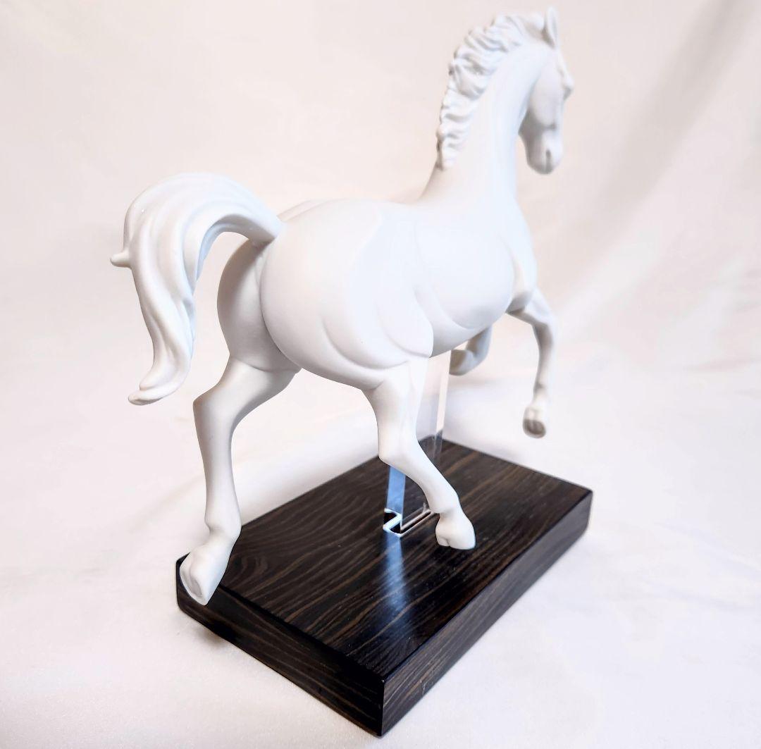 リヤドロ　フィギュリン《ギャロップ　Ⅲ》【白馬　台座付き】No.6956置物