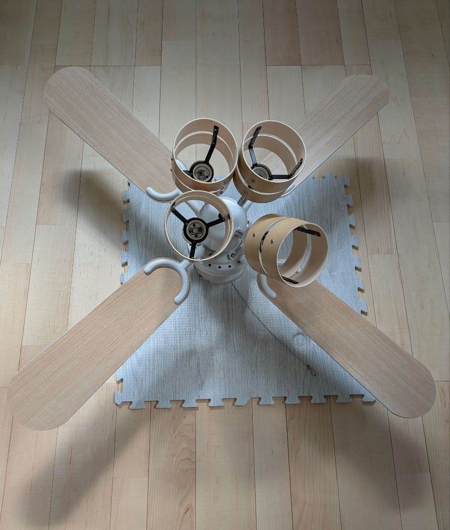 美品 シーリングライト シーリングファン リモコン付き LED対応 照明4灯