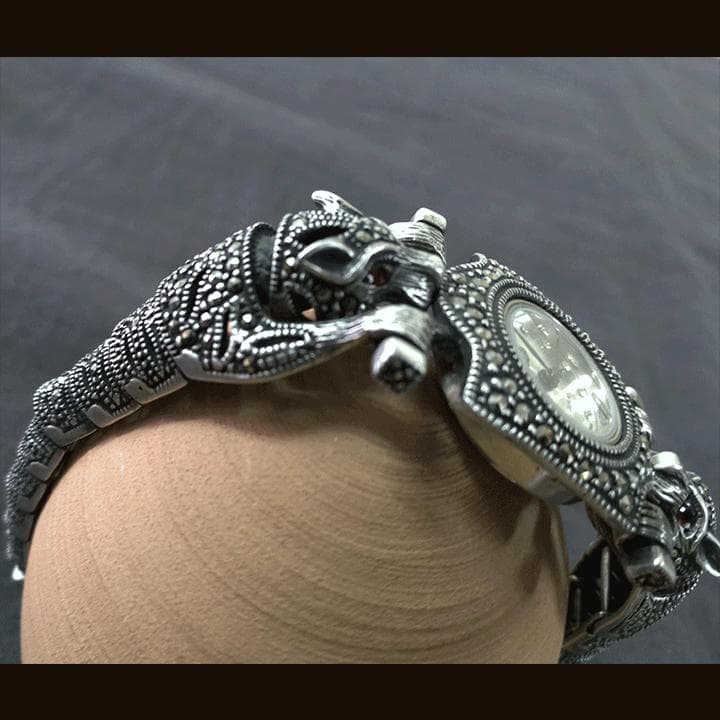 マーカサイトブレスウォッチＭＫ０７ヴィンテージ925　ルビーアイパンサー