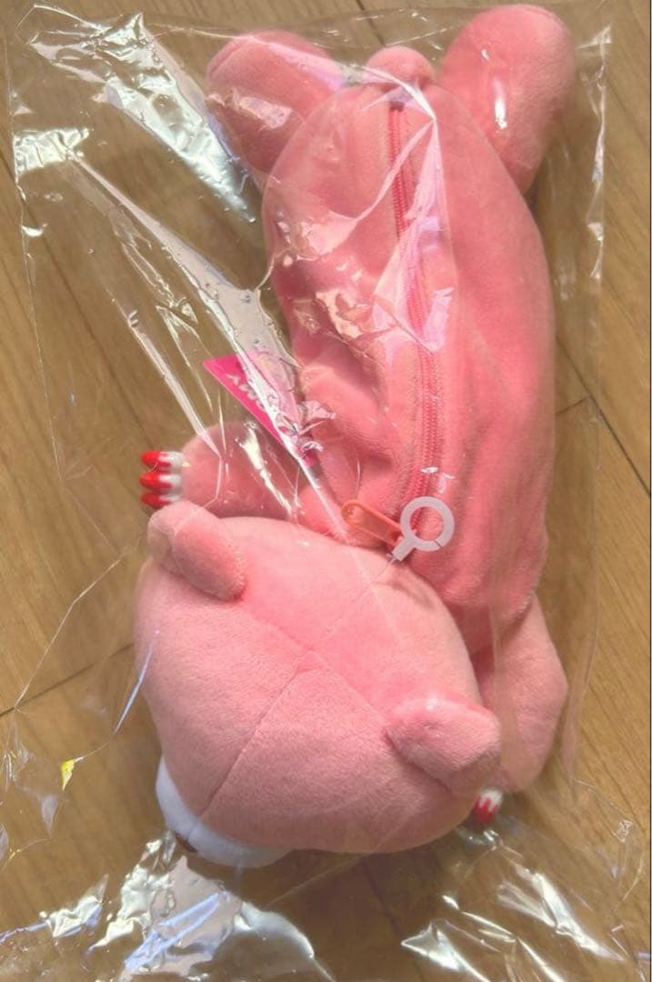 グルーミー はらばいぬいぐるみポーチ ペンケース - メルカリ