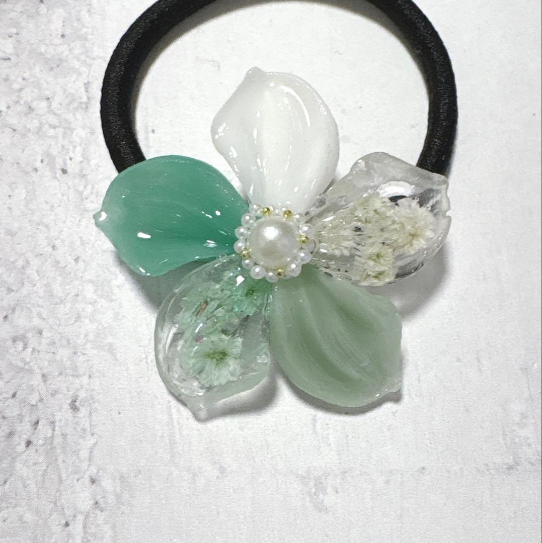 お花　レジン　ハンドメイド　ヘアゴム