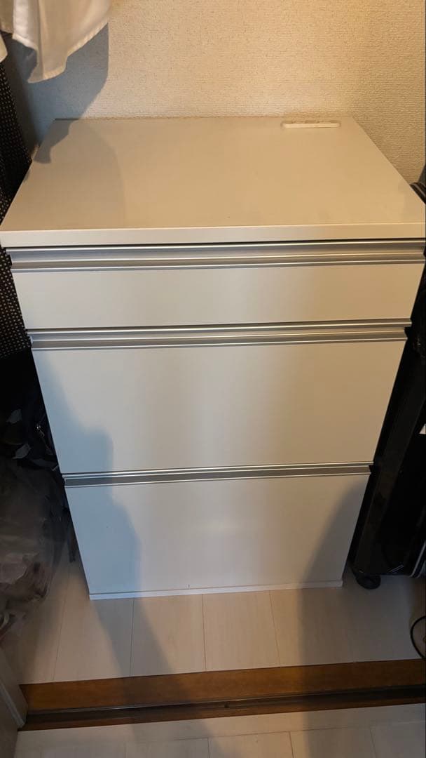 美品 3段キッチンボード 食器棚 キャビネット ホワイト【練馬区引取限定】