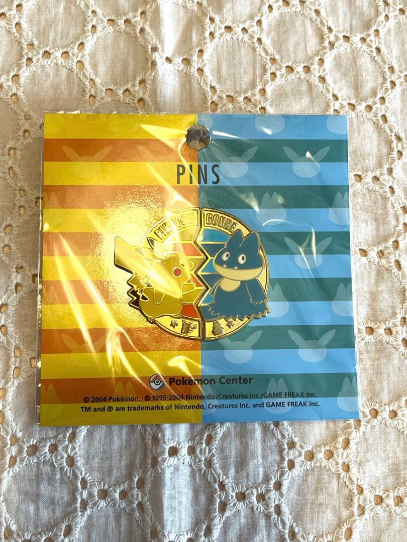 ポケモンセンター ピンズ ピカチュウ ゴンベ ピンバッジ - メルカリ