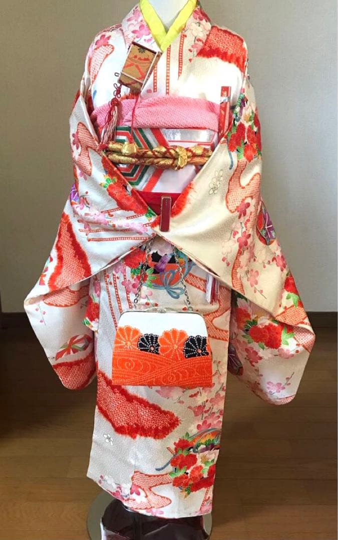 七五三 3歳　5歳　女の子着物 フルセット 正絹　可愛い古典❤️