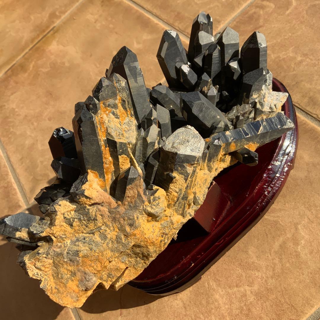 圧巻のボリューム（約３.７ｋｇ）　漆黒のモリオンクラスター　⭐︎お守り、厄除けに⭐︎