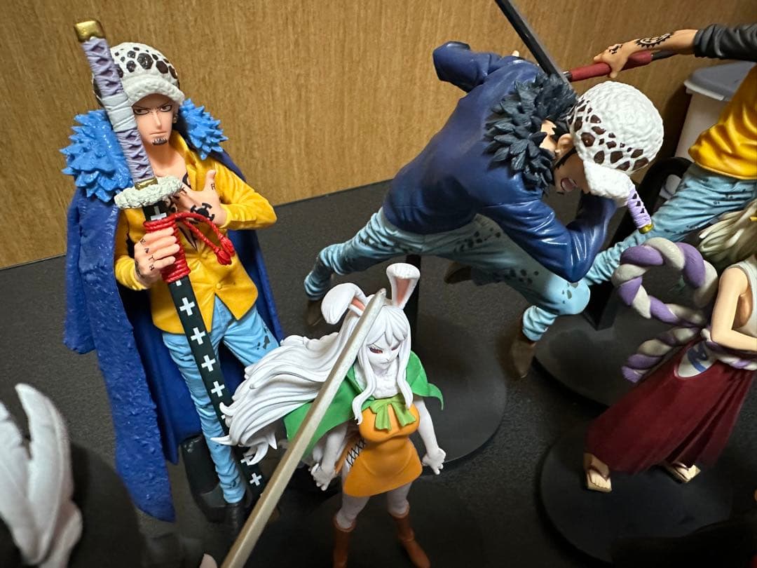 ワンピースフィギュア12点セット - メルカリ