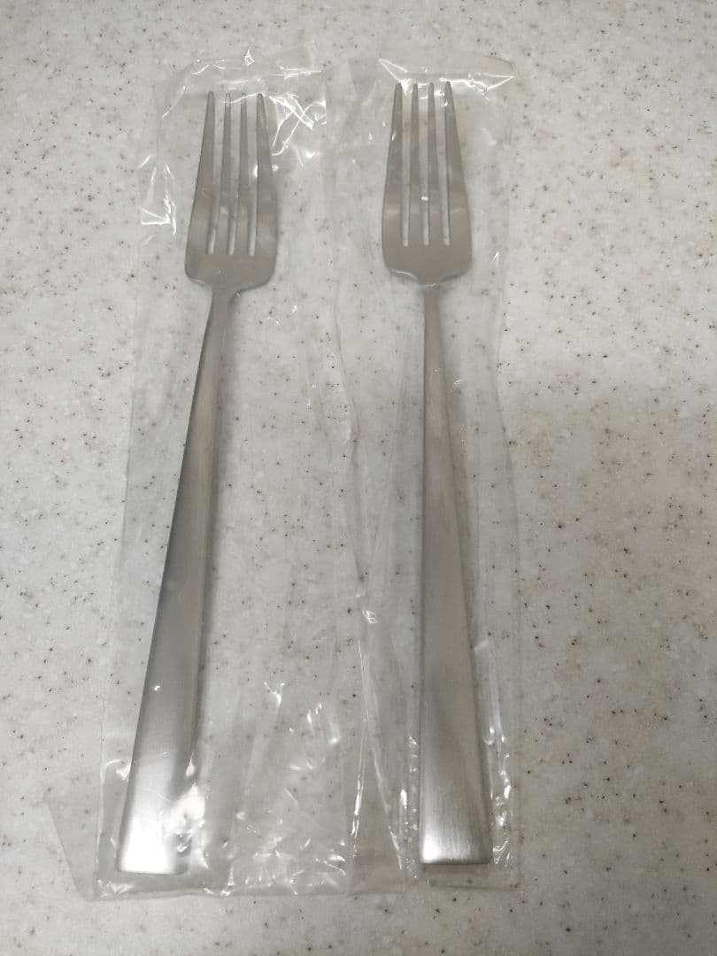 新品 クチポール デュナ ディナー マットシルバー 8点セット - メルカリ