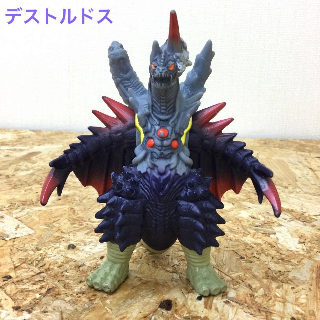 BANDAI BANDAI ウルトラ怪獣 ソフビ人形 4体まとめセット 高さ12〜13cm