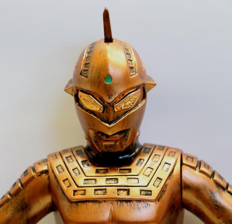 ウルトラセブン 黄金の巨神像 ビッグサイズフィギュア 京本コレクション