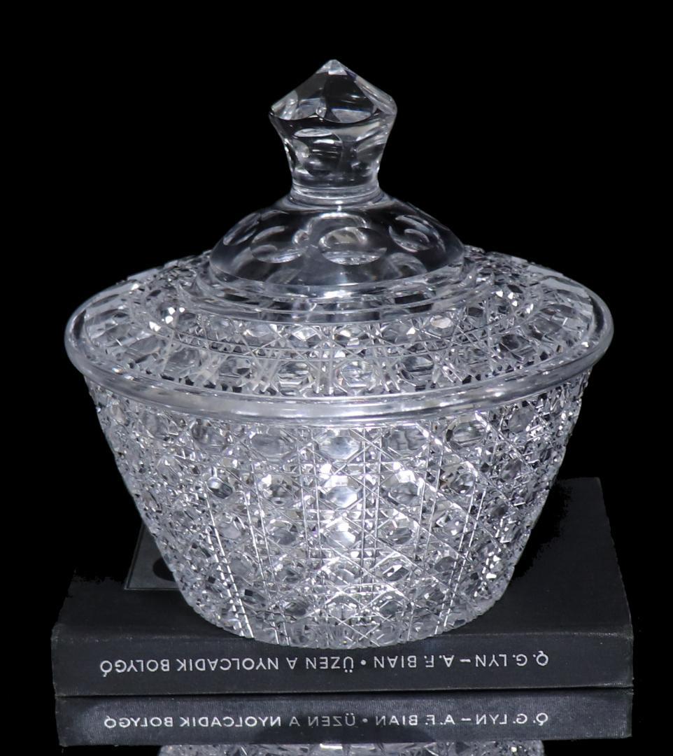 オールド・バカラ レア型最大級 1.6kg 重厚切子蓋物 ディアマン・ピエーリー