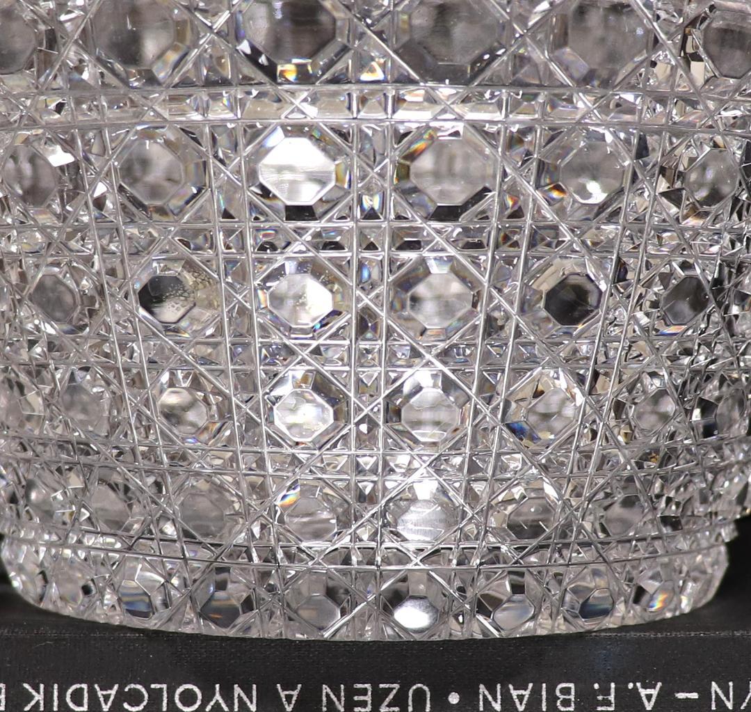 オールド・バカラ レア型最大級 1.6kg 重厚切子蓋物 ディアマン・ピエーリー