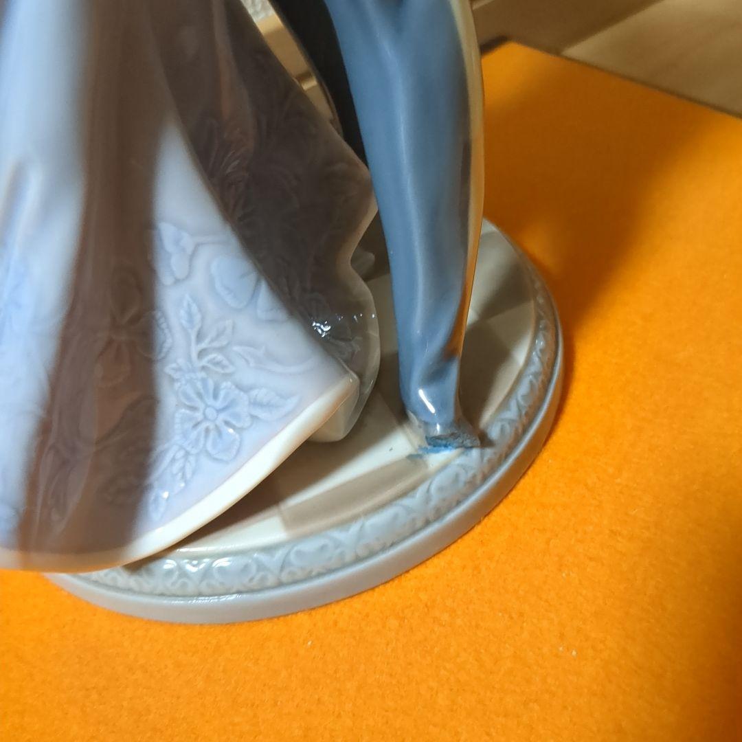 リヤドロ　ダンス