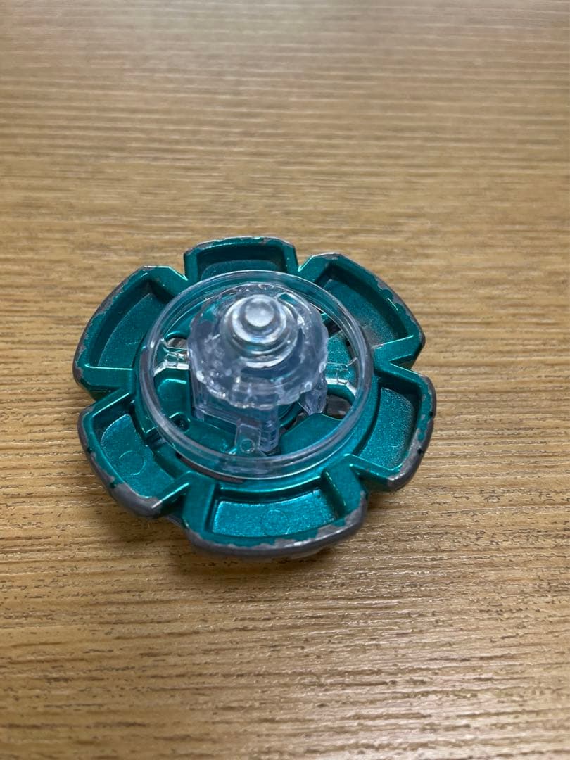 カウンターレオーネ メタルファイトベイブレード - メルカリ