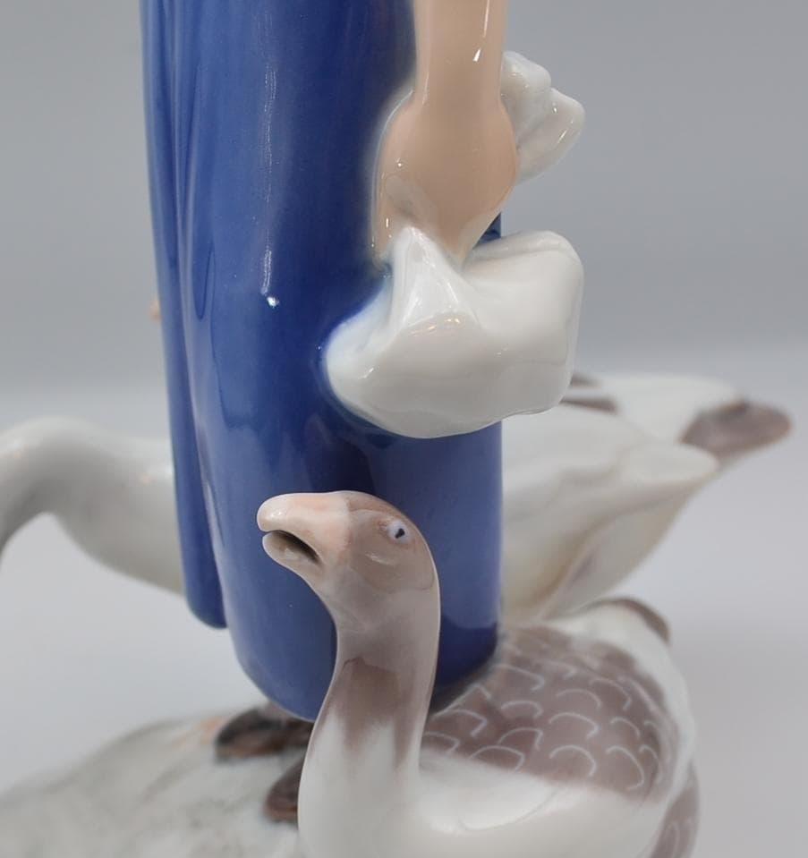 少女とガチョウ ＃2254 ☆B＆G（ロイヤルコペンハーゲン） デンマーク