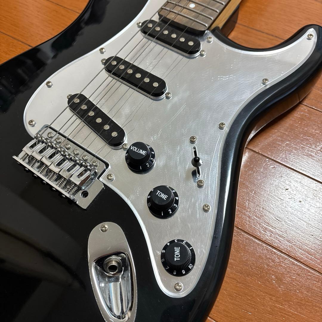 Marvis ストラトタイプ エレキギター メイビス - メルカリ