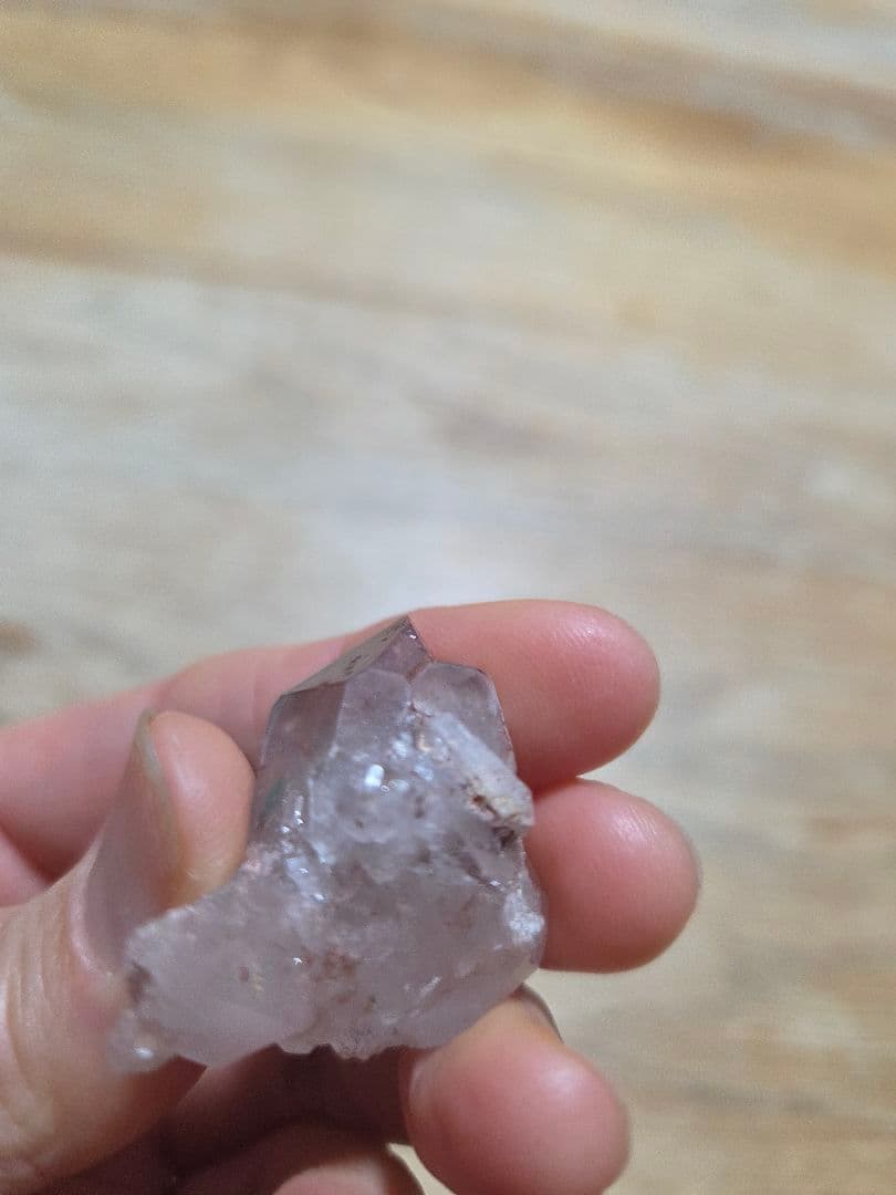 アホー石入り水晶　ajoite in quartz アホーアイト　鉱物　希少石