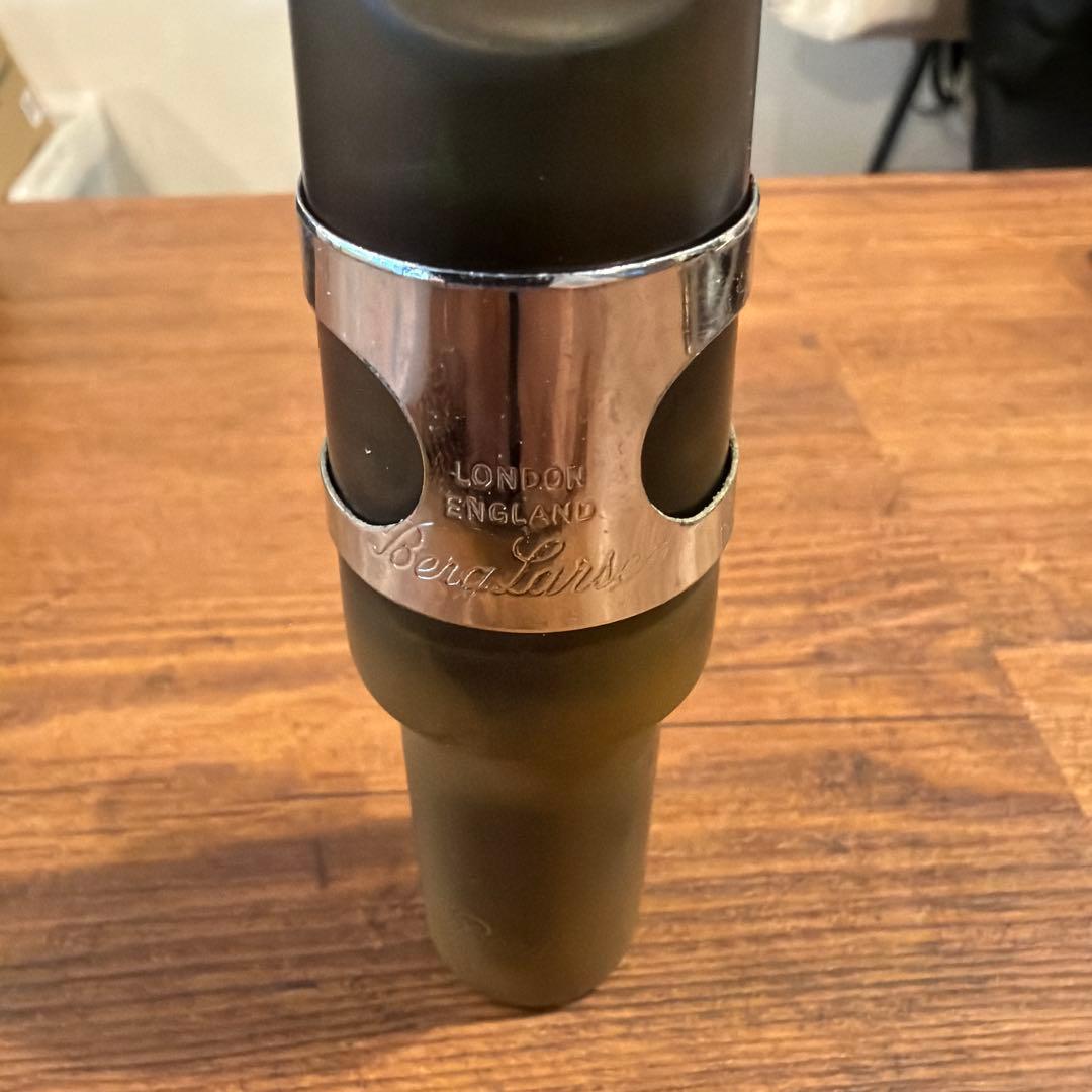 Berg Larsen 105 1 M バリトンサックス用 ラバー LONDON