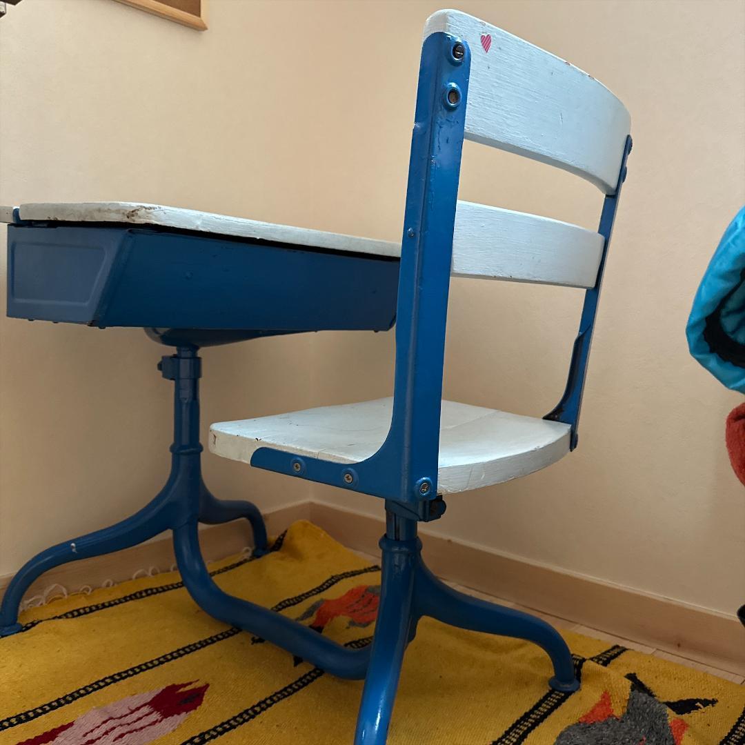 【値下】California買付　小学校の机と椅子　アイアン　一体化　古道具