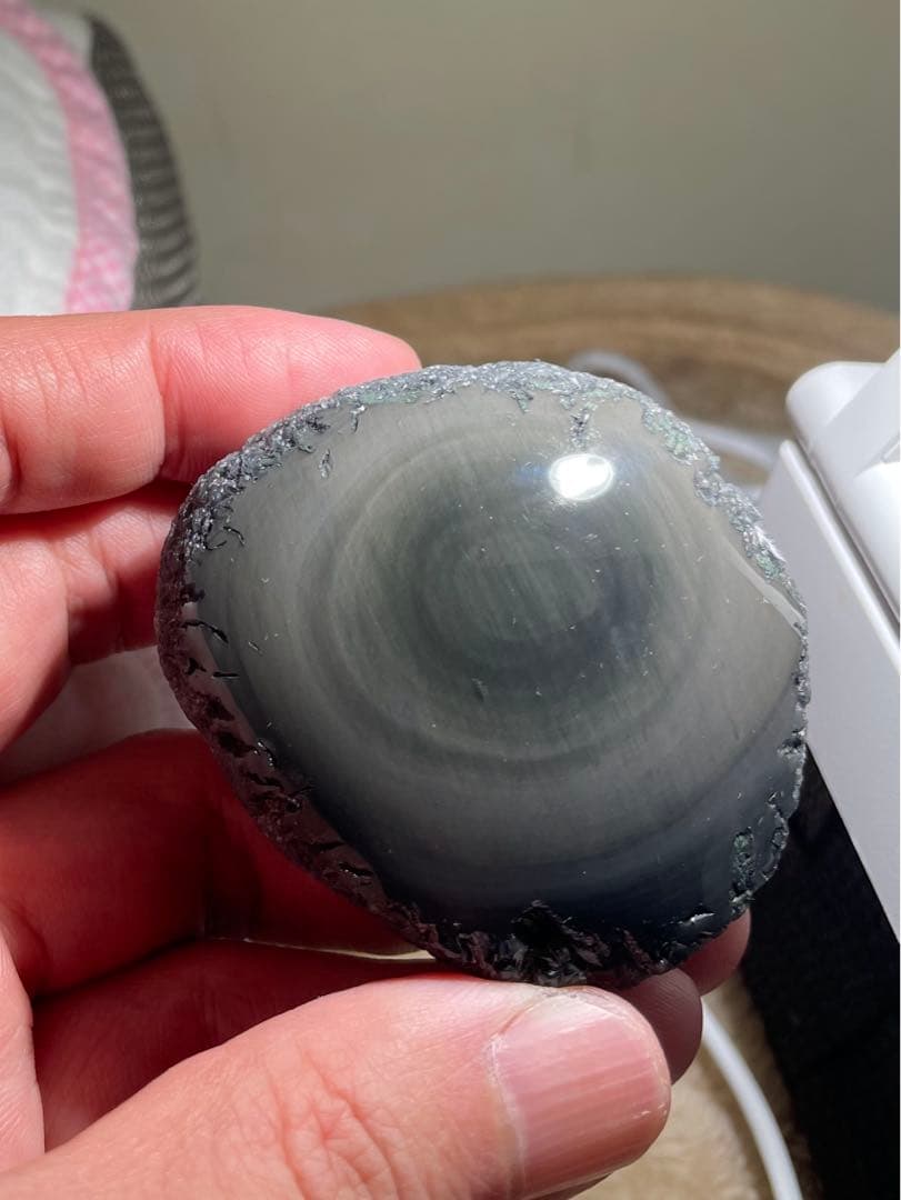 研磨品　十勝石玲瓏　淡イエロー、ピンク　レインボーオブシディアン