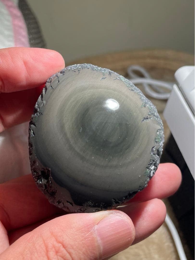 研磨品　十勝石玲瓏　淡イエロー、ピンク　レインボーオブシディアン