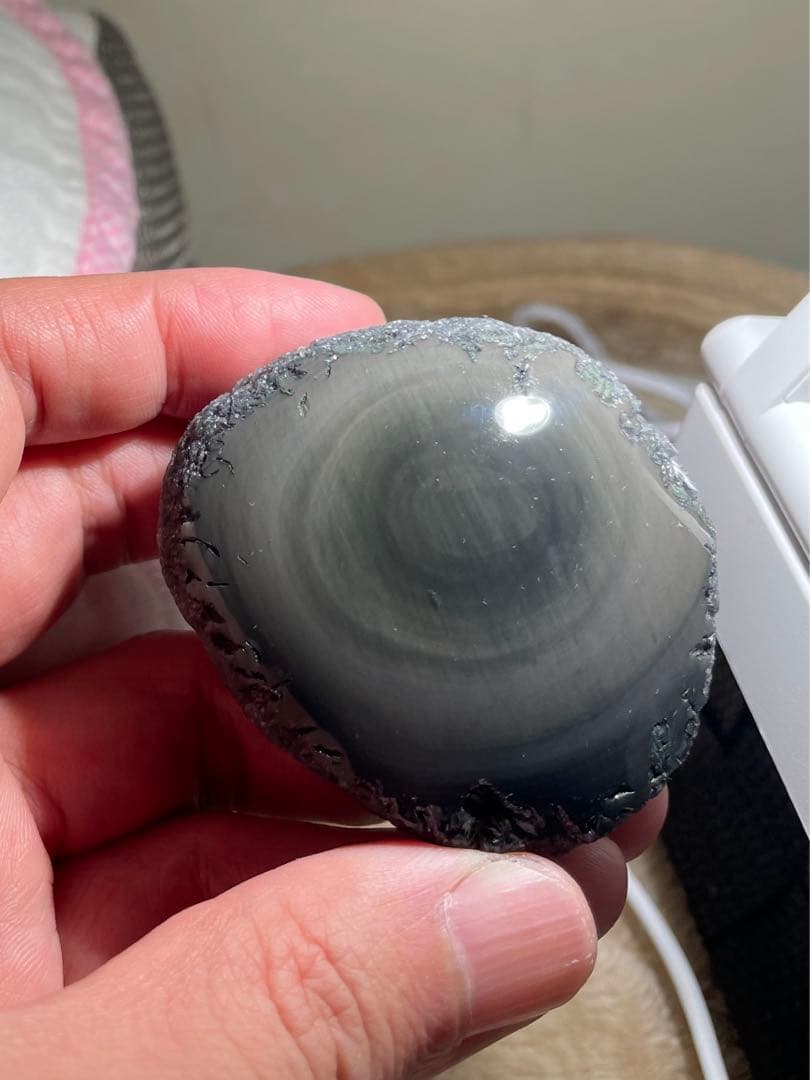 研磨品　十勝石玲瓏　淡イエロー、ピンク　レインボーオブシディアン