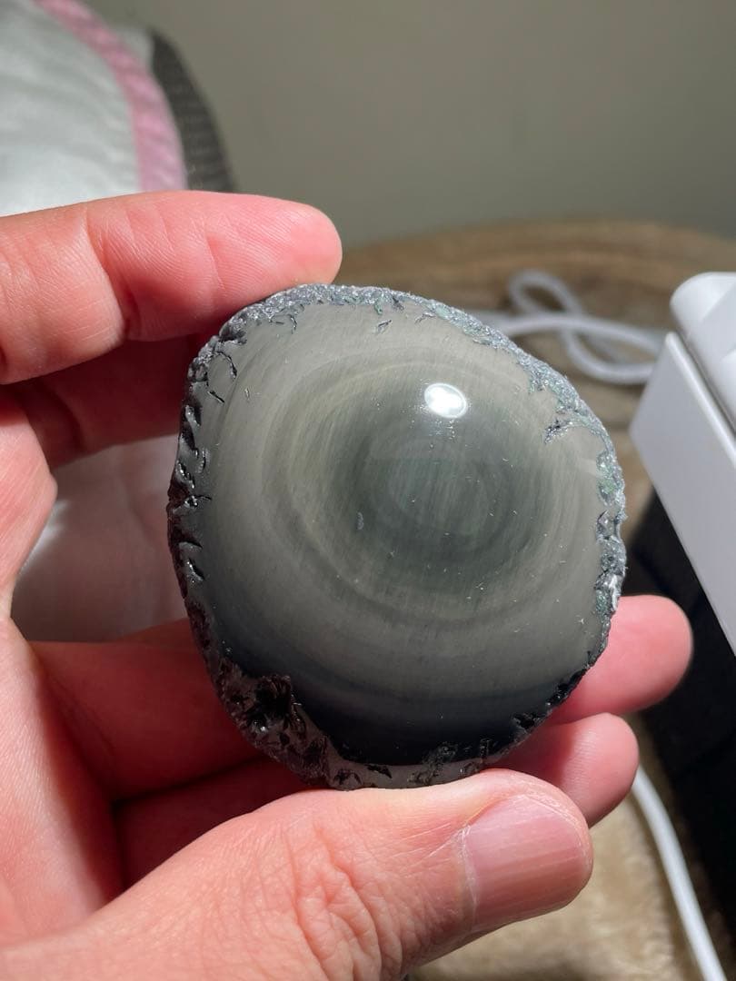 研磨品　十勝石玲瓏　淡イエロー、ピンク　レインボーオブシディアン