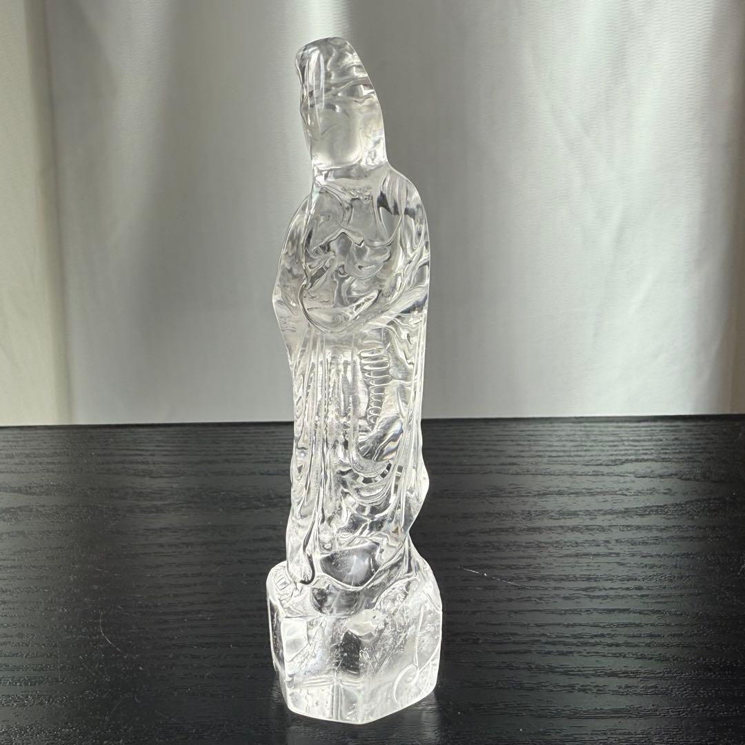 【野ばら】天然石水晶の観音様　置物　彫物NO.110608