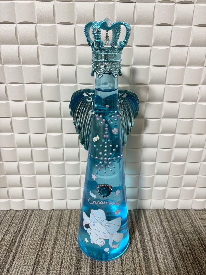 【値下げしました‼️‼️】フィリコ シナモロール エンジェルウィングボトル