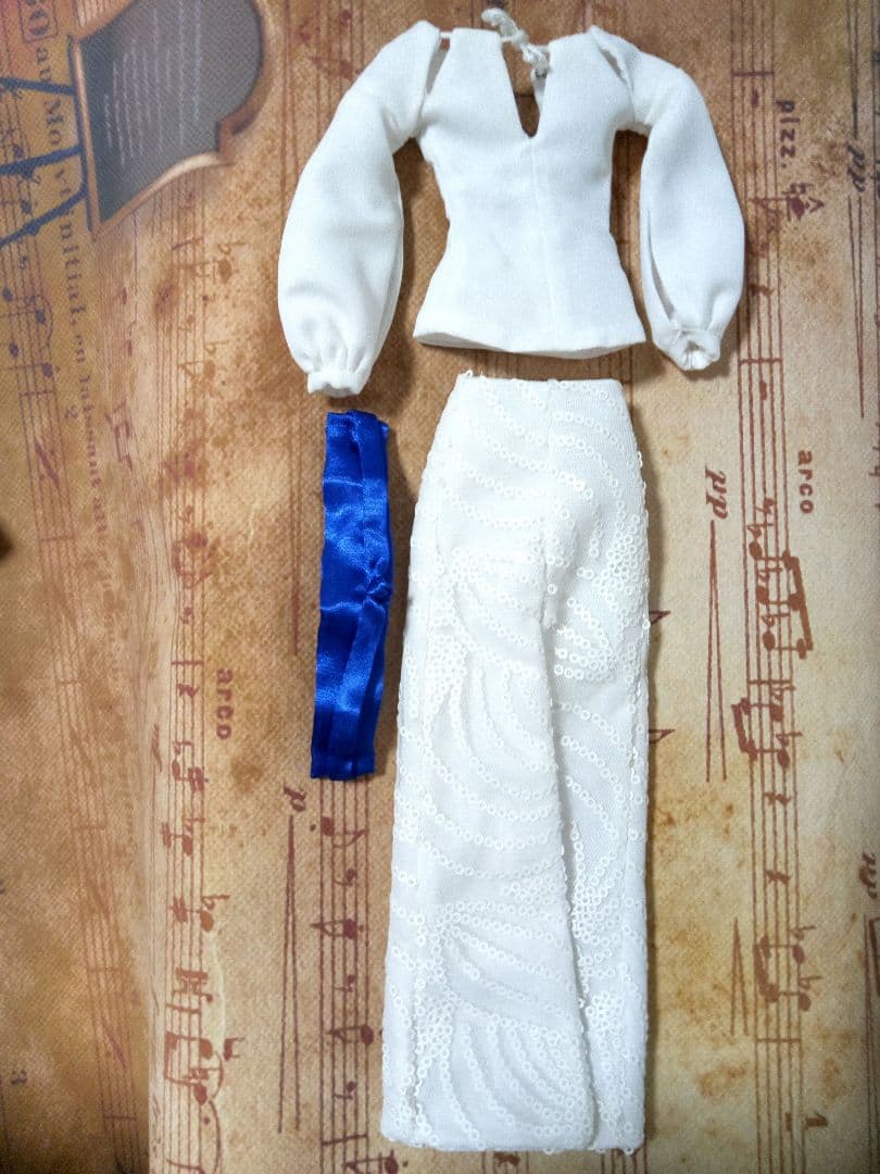 Fashion tyファッションロイヤリティPoppy Parker