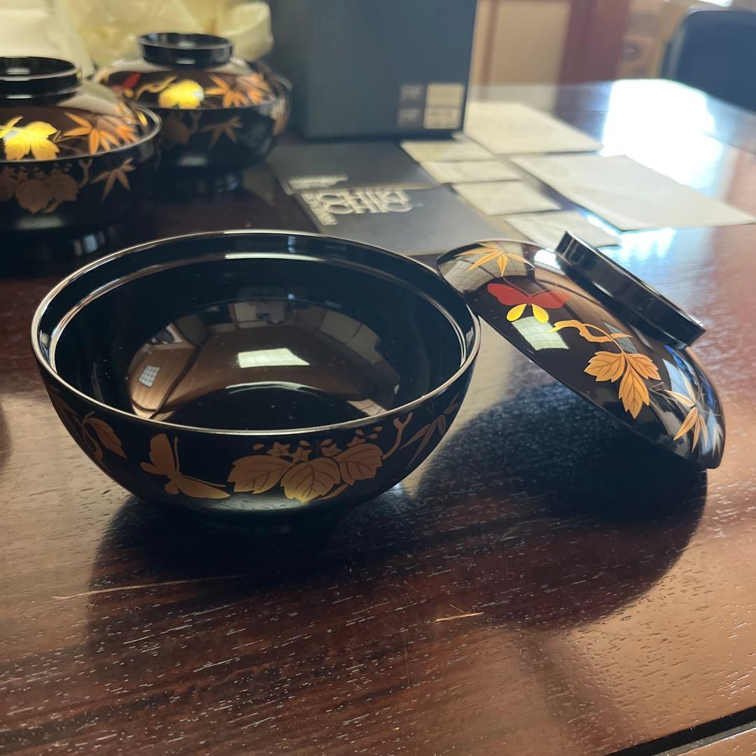 ハナエモリ　しっきシック 三段重、蓋付き椀　桐、竹、蝶柄 石川県加賀市　山中塗