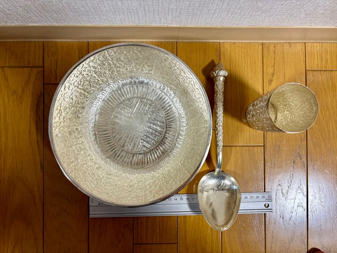 彫刻模様 食器　おひつ　大匙　コップ　セット