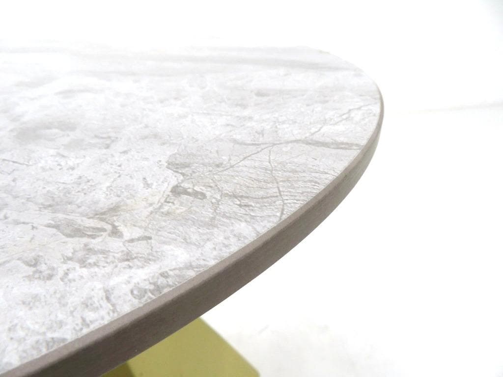 展示品　ホテルライク　セラミック　幾何学的　サイドテーブル　コーヒーテーブル