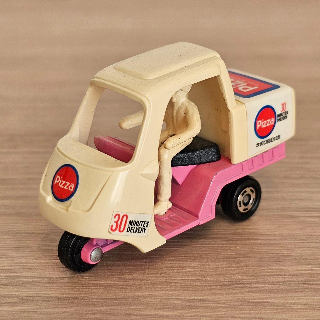 トミカ】No.82 ピザ配達バイク たべもの販売車セット 単品 日本製
