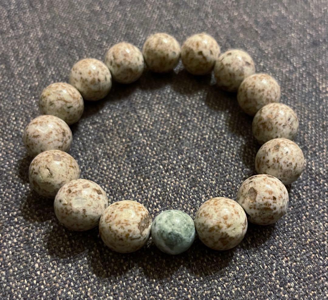 姫川薬石　糸魚川翡翠　ブレスレット