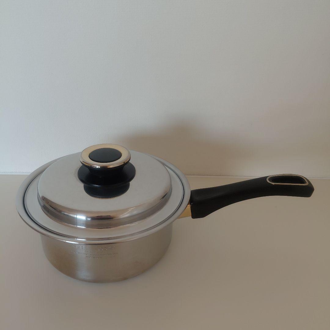 タッパーウェア レインボークッカー 片手鍋 21cm - メルカリ