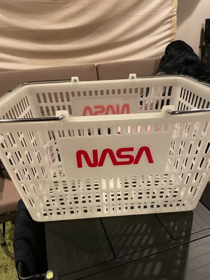 蓄光 × NASA。ずるいショッピングバスケット。 アメリカ業務用 暗闇で光る！