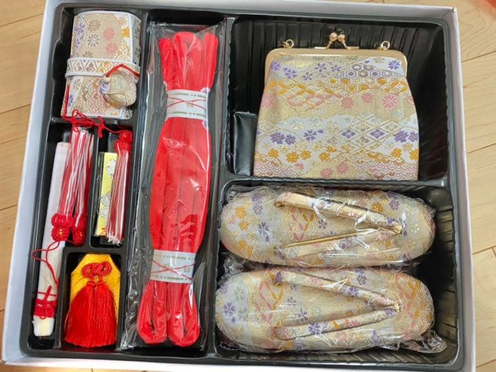 未使用新品　式部浪漫　七歳振袖セット