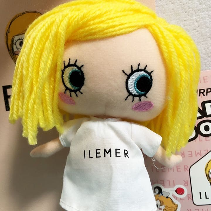 イルメール ハッピードール イーマリー シークレット 人形 本体 - メルカリ