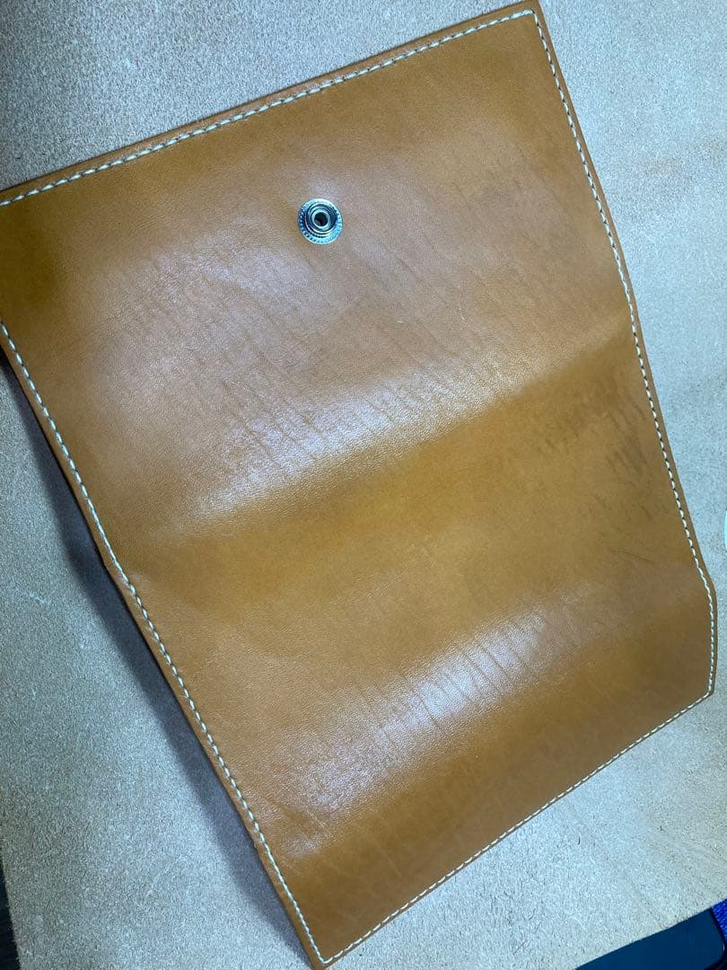 レザー フラップ式 カードケースキャメル