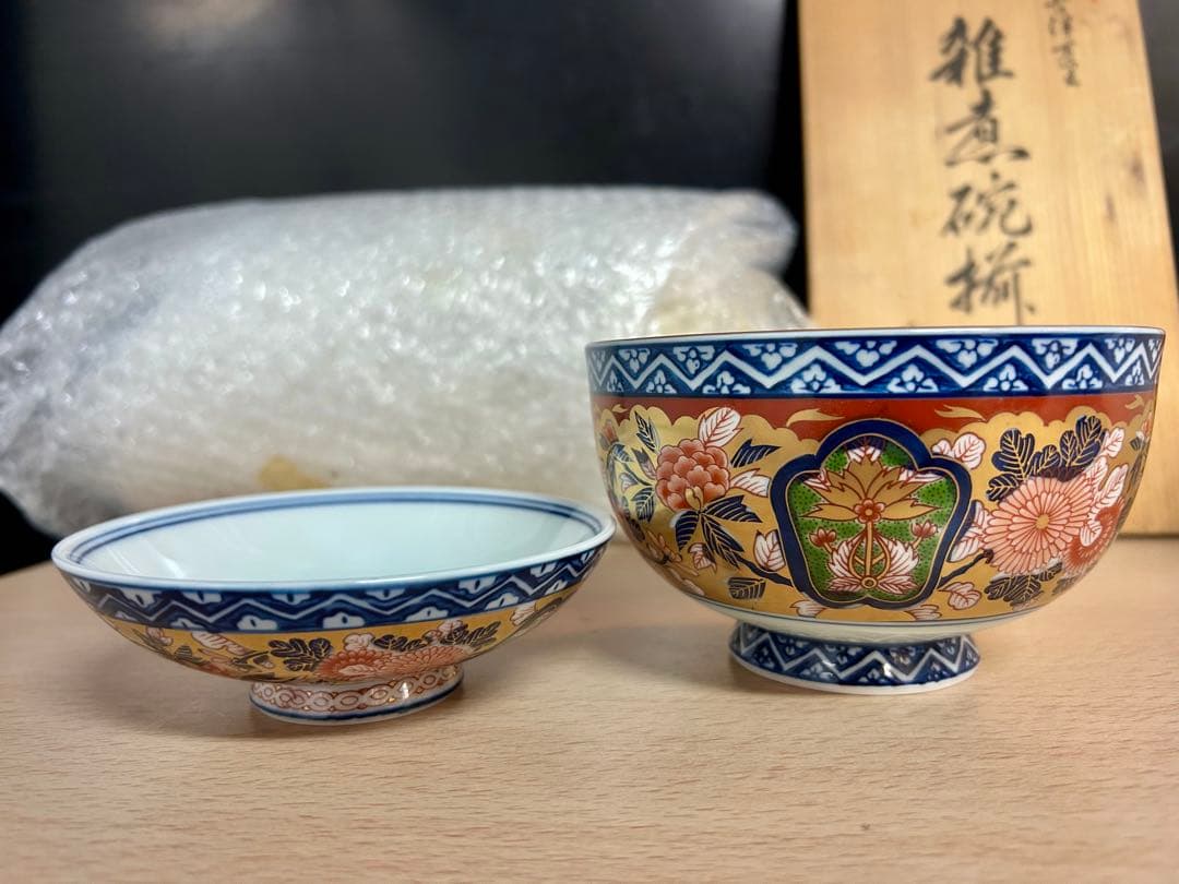 有田　日肥　其泉　極錦金彩　古伊万里蓋付碗5客　未使用