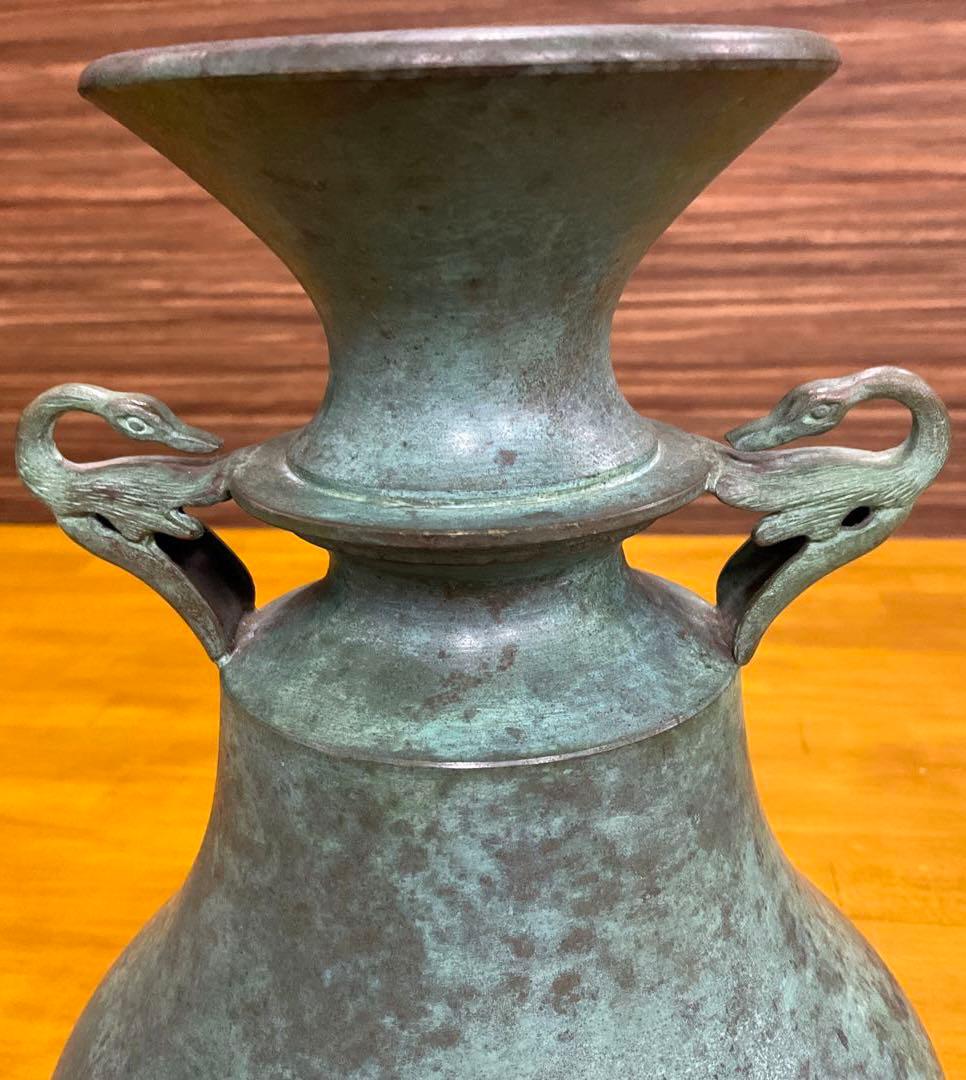 大角勲　双鶴　花瓶　花器　銅製　桐箱付　焼青銅色　銅製オブジェ 置物