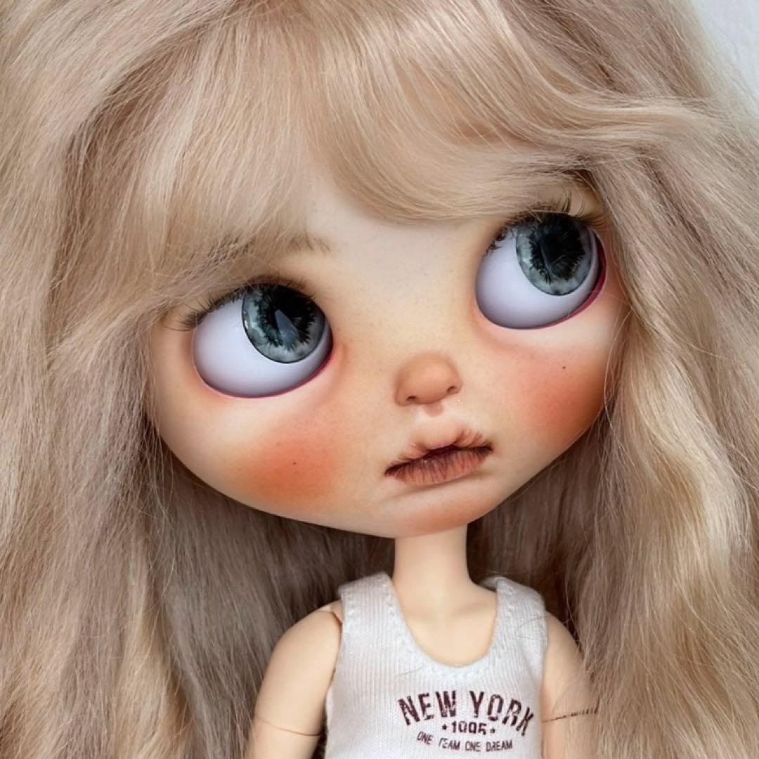 カスタムブライス 海外作家様 欧米ガール モデルちゃん 濃メイク 惹か