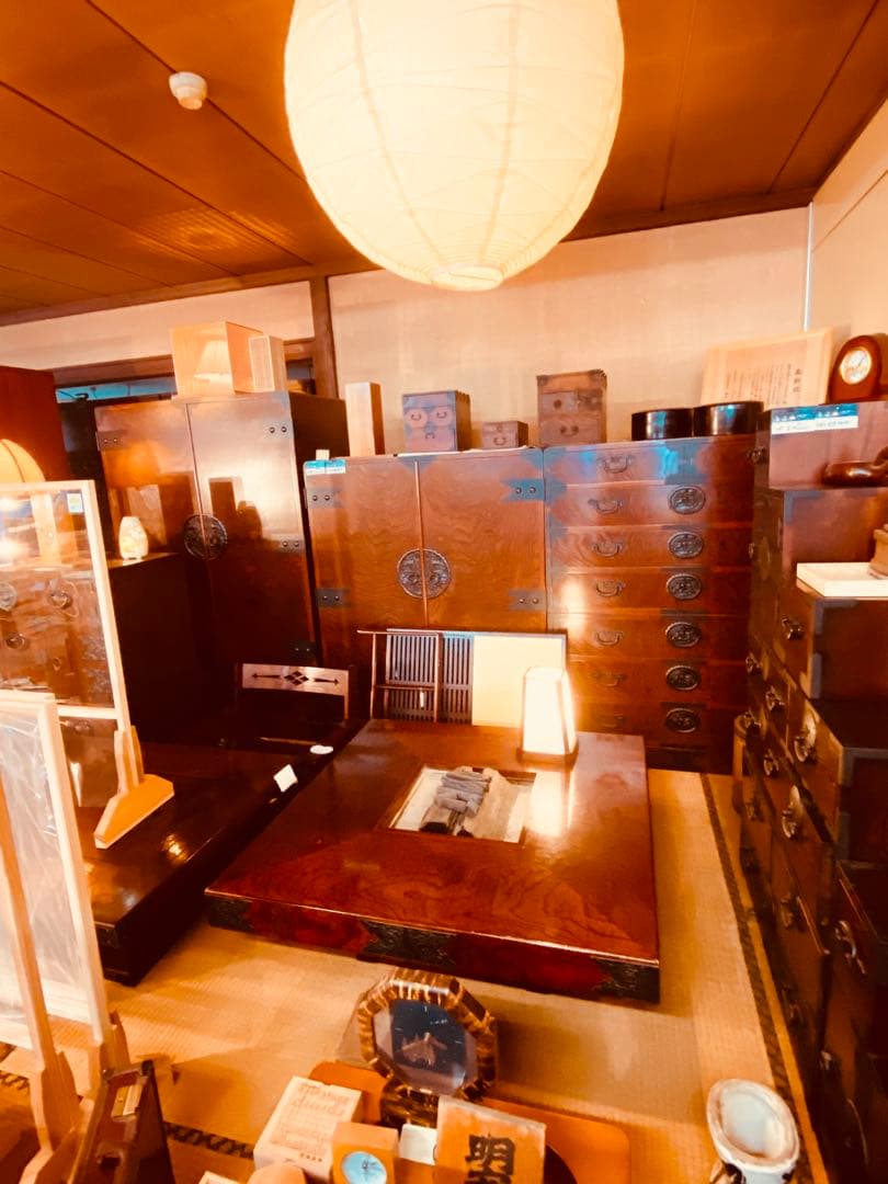 キャスター付！ケヤキ名木の飾り棚