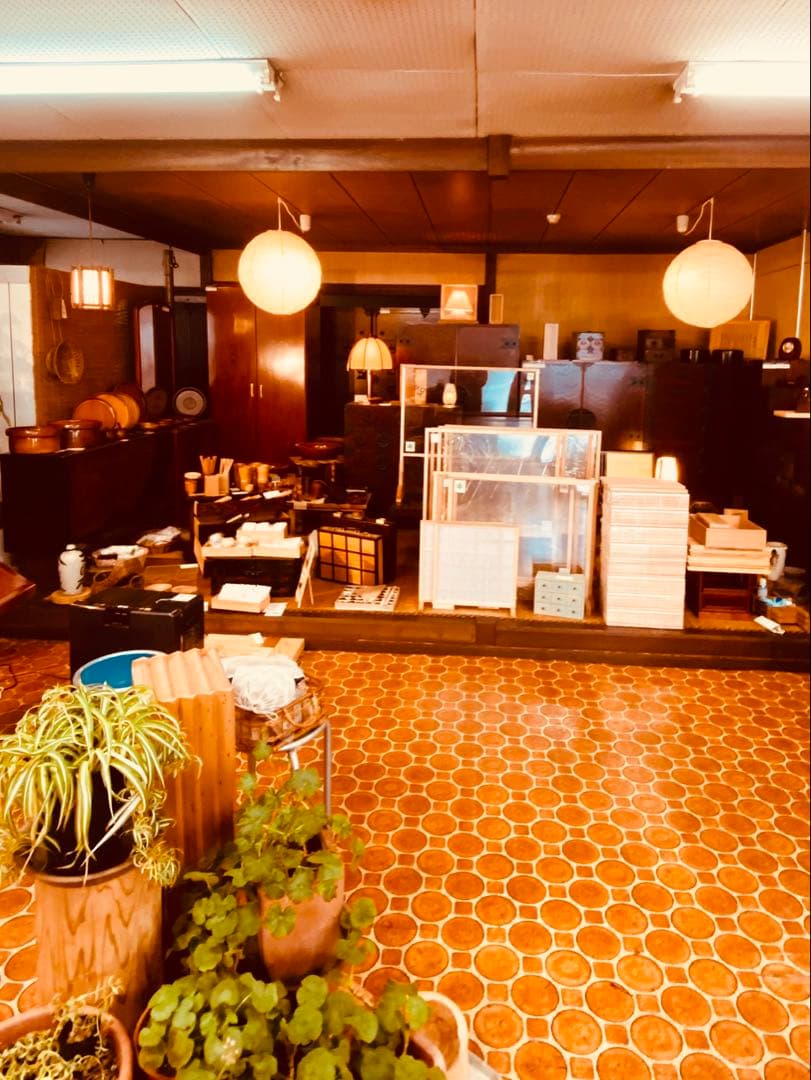 キャスター付！ケヤキ名木の飾り棚